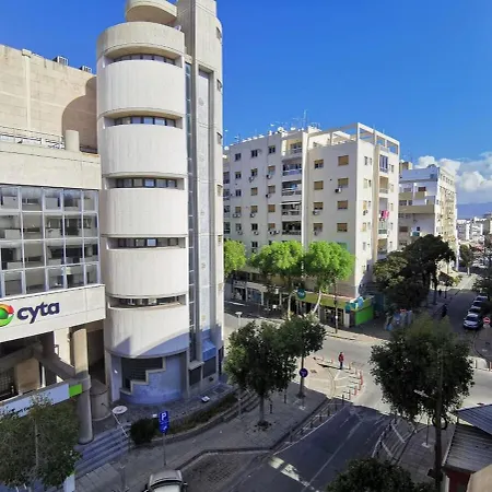 Naxou Modern By Staycom ניקוסיה