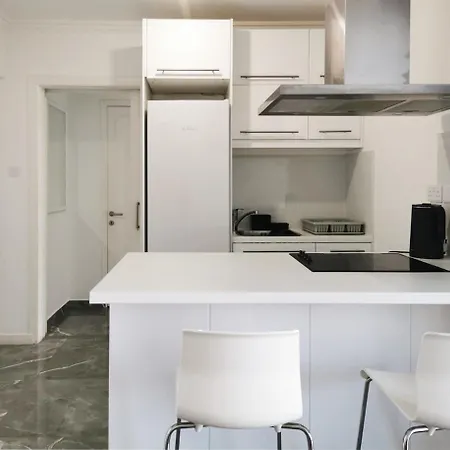 דירה Naxou Modern By Staycom